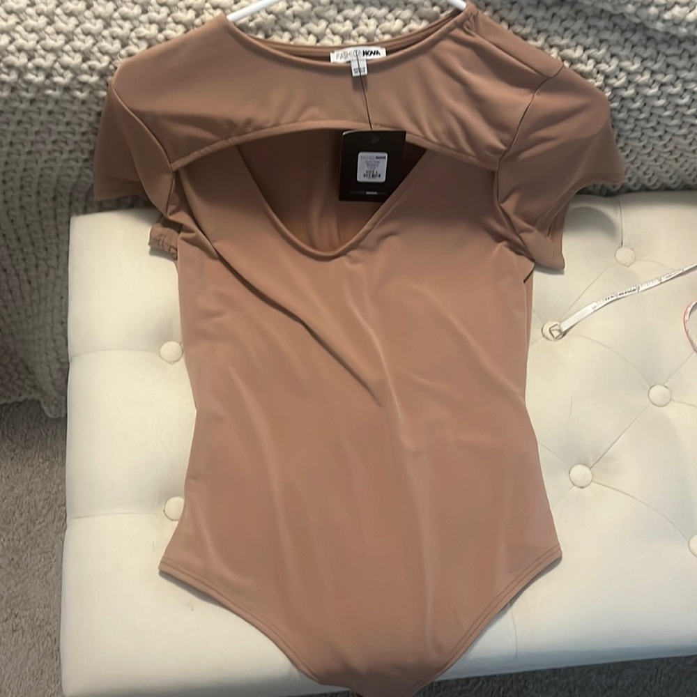 Fashion nova cut out too
